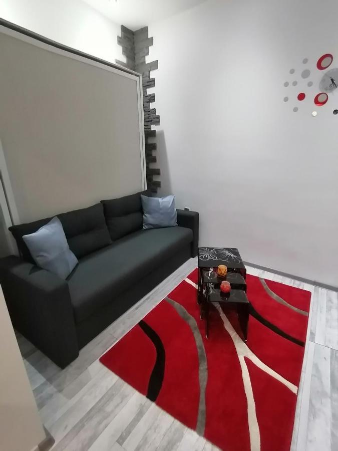 Data Central Studio Нови Сад Екстериор снимка